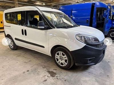 Occasion Fiat Doblò 95 ch (69 kW) 2017 Blanc Monospace