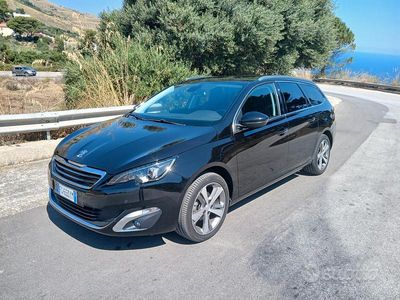 Usata Peugeot 308 SW Allure 119 CV (87 kW) 2017 Blu Station wagon