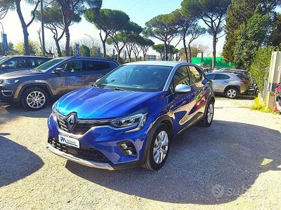Usata Renault Captur Intens 145 CV (106 kW) 2021 Blu SUV