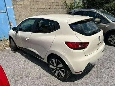 Usata Renault Clio IV Life 75 CV (55 kW) 2018 Berlina