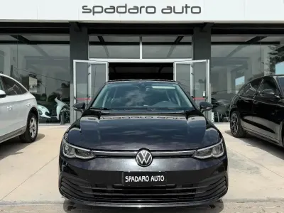Usata VW Golf VIII Life 115 CV (84 kW) 2021 Nero Berlina