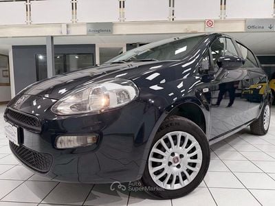 Usata Fiat Punto 77 CV (56 kW) 2015 Blu Utilitaria