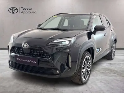 Usata Toyota Yaris Cross Lounge 130 CV (95 kW) 2024 Nero SUV