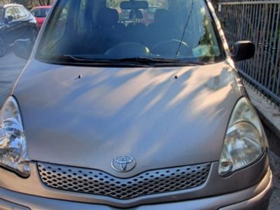 usata Toyota Yaris Verso 1.3i 16V cat 5 porte aut. Sol