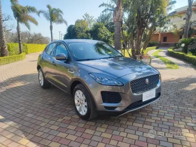 Usata Jaguar E-Pace 150 CV (110 kW) 2019 Grigio SUV
