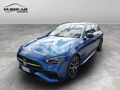 Usata Mercedes 220 Advanced 197 CV (144 kW) 2023 Blu Station wagon