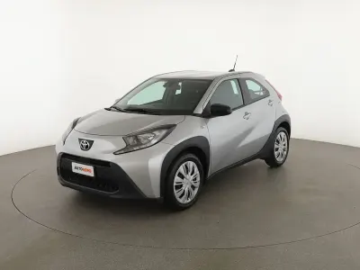 Gebraucht Toyota Aygo X Active 72 PS (52 kW) 2023 Silber SUV
