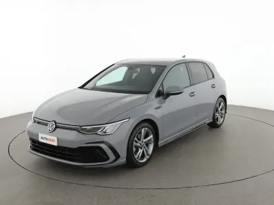 Usata VW Golf VIII R-line 150 CV (110 kW) 2020 Grigio