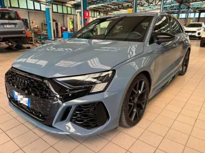 Usata Audi RS3 400 CV (294 kW) 2023 Grigio Berlina