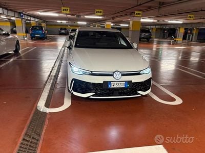 Usata VW Golf VIII R-line Plus 2024 Bianco Berlina