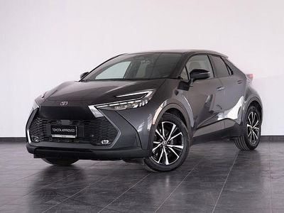 Begagnad Toyota C-HR Trend 197 HK (144 kW) 2024 Svart SUV