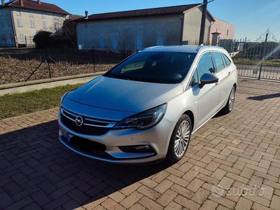 Usata Opel Astra Innovation 110 CV (80 kW) 2017 Grigio Station wagon