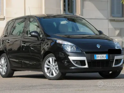 Usata Renault Scenic E-Tech 110 CV (80 kW) 2009 Monovolume