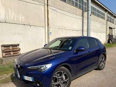 Usata Alfa Romeo Stelvio Sprint 190 CV (139 kW) 2023 Blu/azzurro SUV