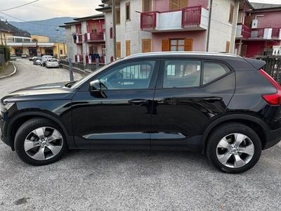 Usata Volvo XC40 R-Design 150 CV (110 kW) 2019 Nero SUV