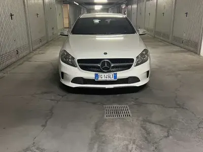 Usata Mercedes A180 Executive 109 CV (80 kW) 2016 Bianco Berlina