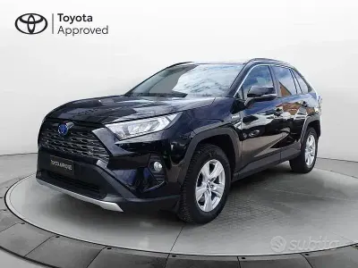 Usata Toyota RAV4 Hybrid Active 222 CV (163 kW) 2019 Nero SUV