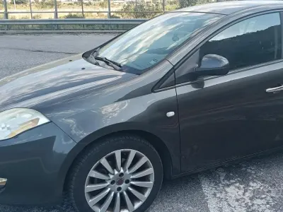 Usata Fiat Bravo 120 CV (88 kW) 2010 Grigio Utilitaria