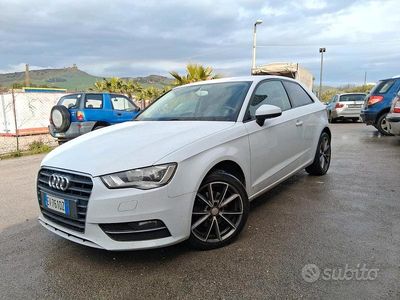 Usata Audi A3 Ambition 104 CV (76 kW) 2014 Bianco Berlina