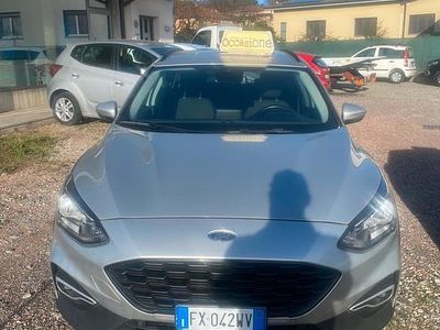 Usata Ford Focus Active 2019 Grigio Station wagon
