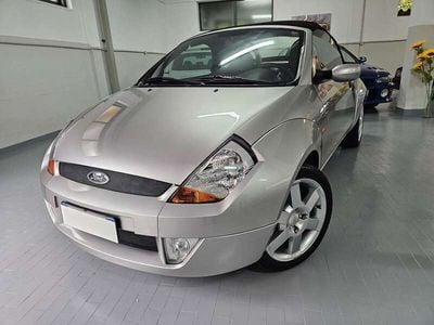 Begagnad Ford StreetKa 95 HK (69 kW) 2003 Grå Cab