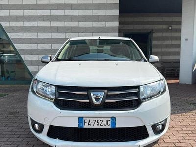 Usata Dacia Sandero Ambiance 75 CV (55 kW) 2015 Bianco Berlina