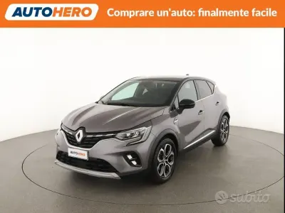 Usata Renault Captur Techno 94 CV (69 kW) 2023 Grigio SUV