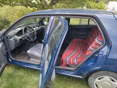 Usata Renault Clio 64 CV (47 kW) 1997 Blu Utilitaria
