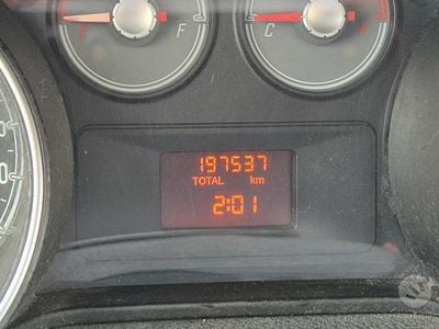 Usata Fiat Punto Evo 65 CV (47 kW) 2010 Grigio Utilitaria