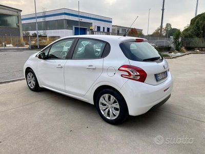 usata Peugeot 208 - 2013