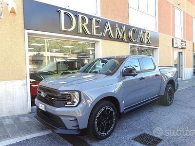 Usata Ford Ranger 240 CV (176 kW) 2024 Grigio pastello Pick-up