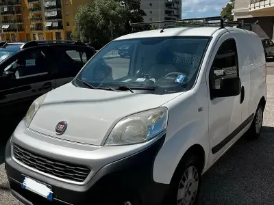 Usata Fiat Fiorino 80 CV (58 kW) 2017 Bianco Monovolume