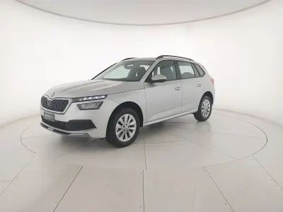 Usata Skoda Kamiq Ambition 110 CV (80 kW) 2023 Argento brillante metallizzato SUV