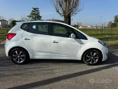 Usata Hyundai ix20 90 CV (66 kW) 2017 Bianco Utilitaria