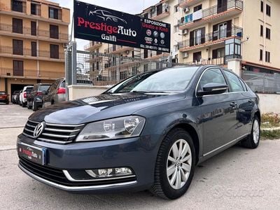 Usata VW Passat Comfortline 105 CV (77 kW) 2014 Grigio Berlina