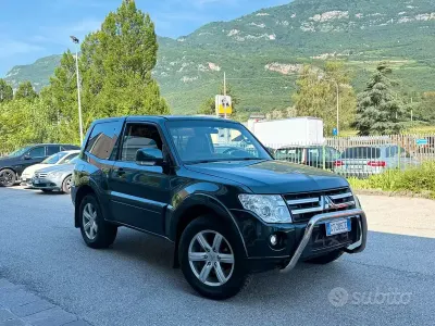 Usata Mitsubishi Pajero 200 CV (147 kW) 2011 SUV