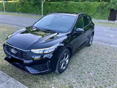 Usata Ford Kuga ST-Line 179 CV (131 kW) 2024 Nero SUV