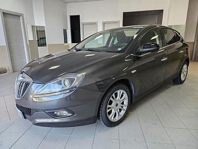 Usata Lancia Delta Gold 119 CV (87 kW) 2011 Grigio Utilitaria