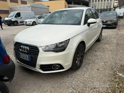 Usata Audi A1 Sportback S-Line 86 CV (63 kW) 2013 Bianco Utilitaria