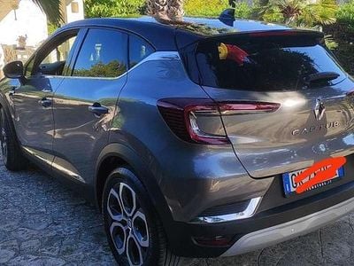 Usata Renault Captur Techno 94 CV (69 kW) 2022 SUV