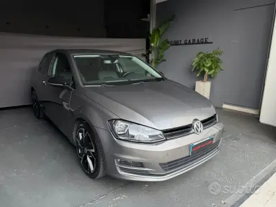 Usata VW Golf VII Sport 110 CV (80 kW) 2016 Grigio Berlina