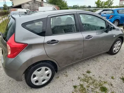 Usata Nissan Note 80 CV (58 kW) 2015 Grigio Utilitaria