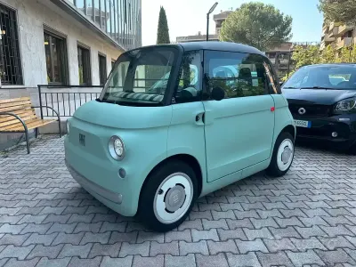 Usata Fiat Topolino 5 kW (8 CV) 2025 Verde Utilitaria