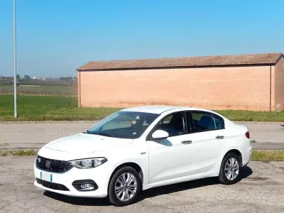 Usata Fiat Tipo 120 CV (88 kW) 2016 Bianco Berlina