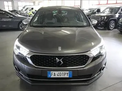 Usata DS Automobiles DS4 Chic 120 CV (88 kW) 2015 Grigio