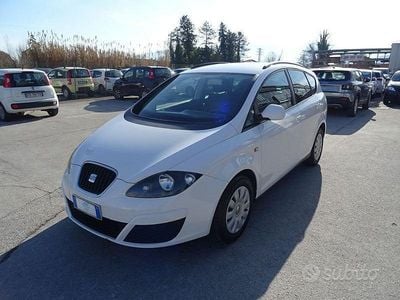 Usata Seat Altea XL Style 105 CV (77 kW) 2011 Bianco Monovolume