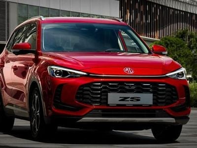 Grigio Nuova 2025 MG ZS SUV | 19.900 € (Super prezzo)