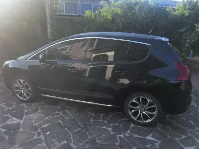 Usata Peugeot 3008 Outdoor 109 CV (80 kW) 2009 Station wagon