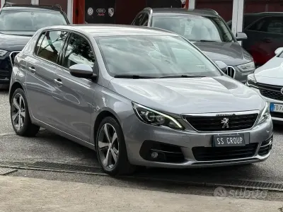 Usata Peugeot 308 Business-Line 99 CV (72 kW) 2018 Grigio Berlina