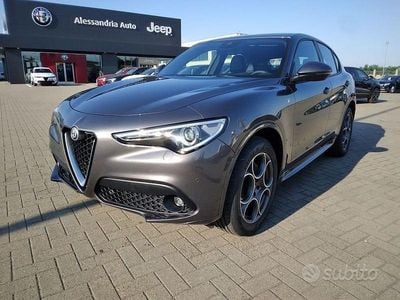 Usata Alfa Romeo Stelvio 210 CV (154 kW) 2023 Grigio SUV